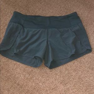 NWOT Lululemon turbo shorts